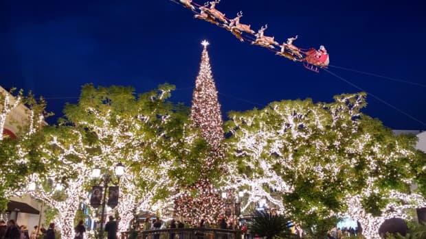 Best Christmas Light Displays in Los Angeles for 2020 - LAmag - Culture,  Food, Fashion, News & Los Angeles