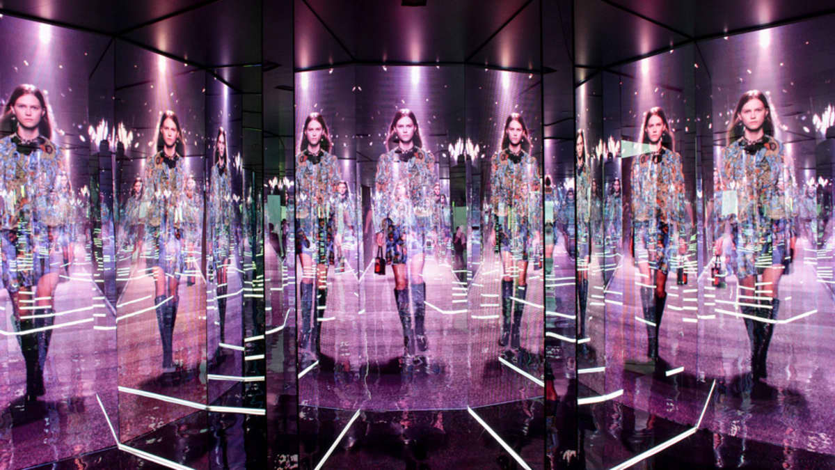 LOUIS VUITTON Presents An Immersive Experience of A Floating