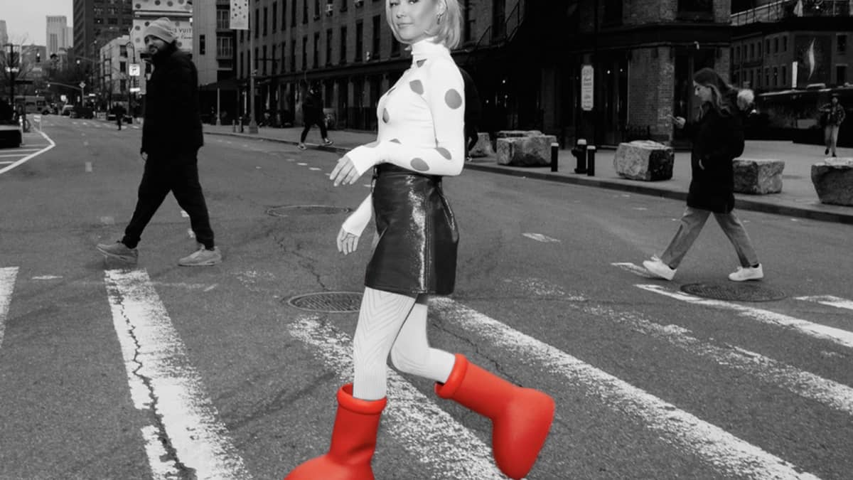 Photos from Celeb-Inspired White Boots
