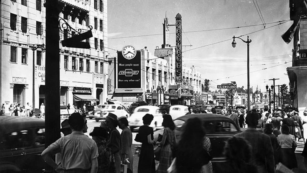 This Boozy Stroll Through Old Hollywood Is a Must for History Buffs - LAmag