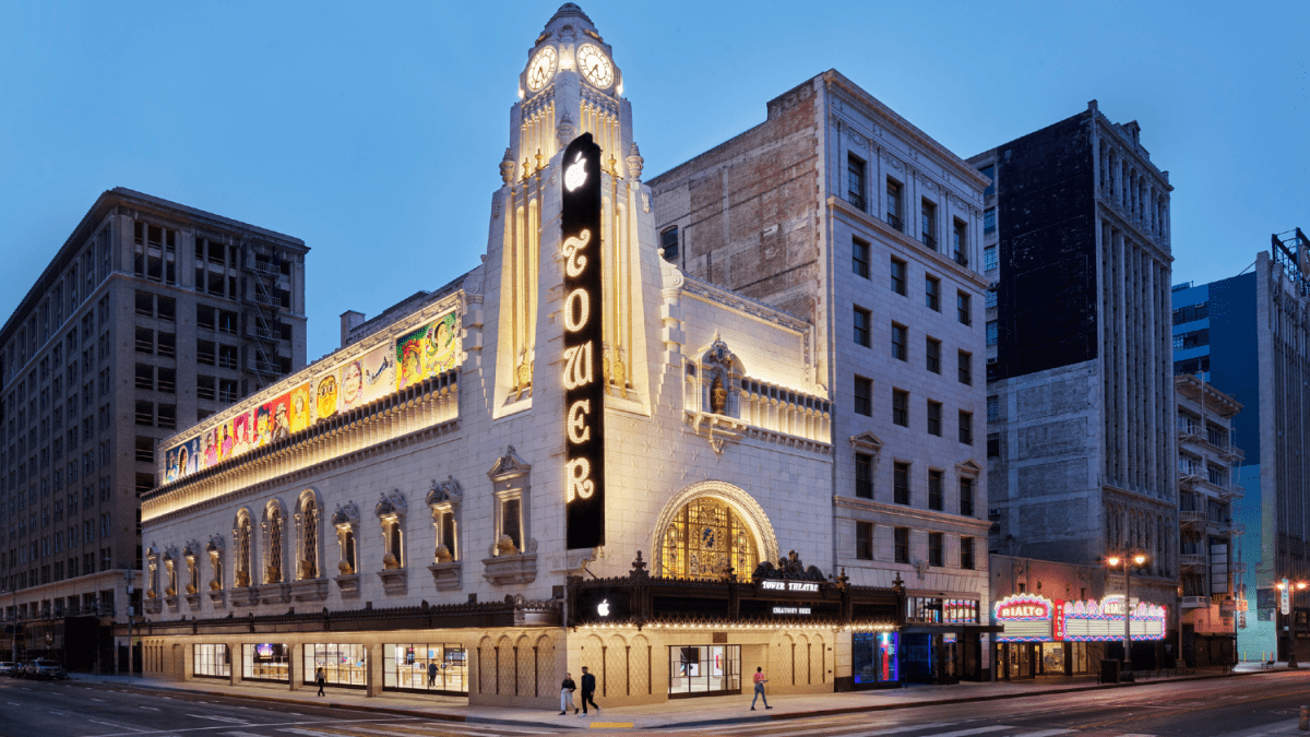 Apple's remodeled flagship Santa Monica store