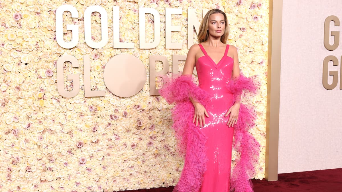 Metal mesh top dress golden globes