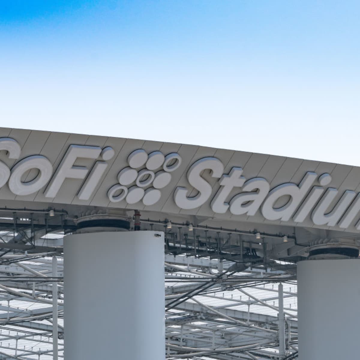 Man charged in SoFi Stadium assault, 49ers fan out of coma - Los