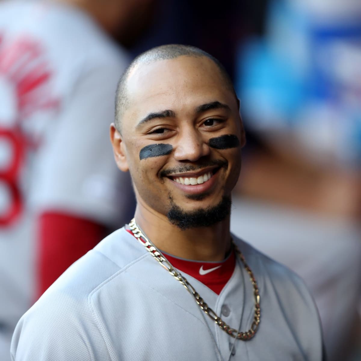 Bleacher Report on X: Mookie Betts and the Dodgers are finalizing a new  deal worth over $380M for 13 years, per @JeffPassan Mookie's getting paid  💰  / X