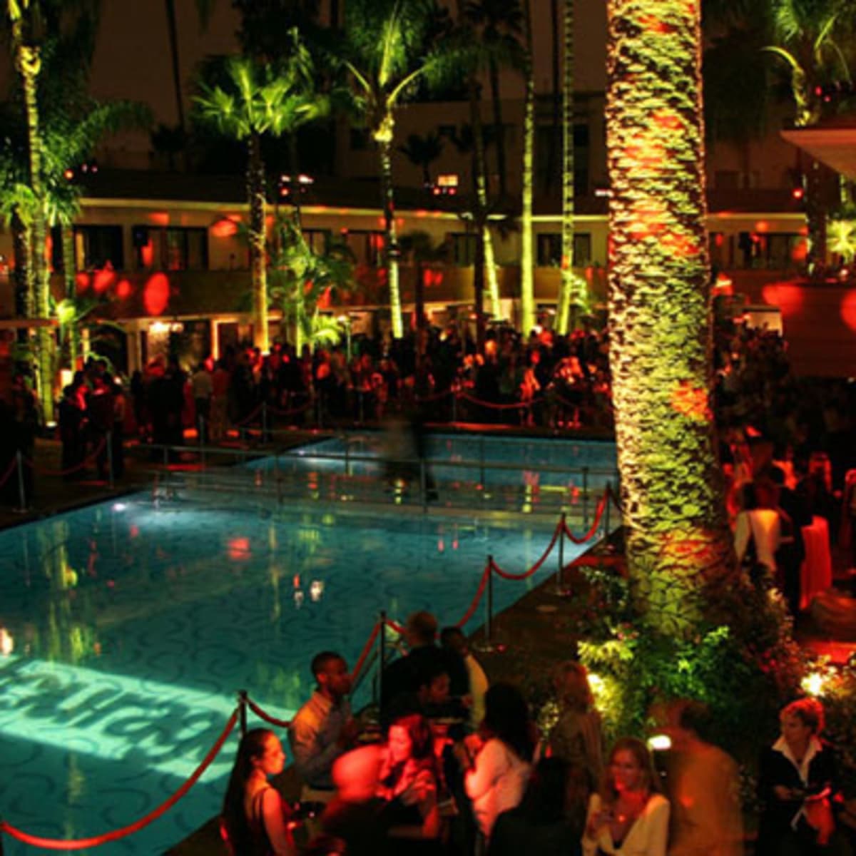 Las Vegas pool parties: a right royal knees-up, Las Vegas holidays