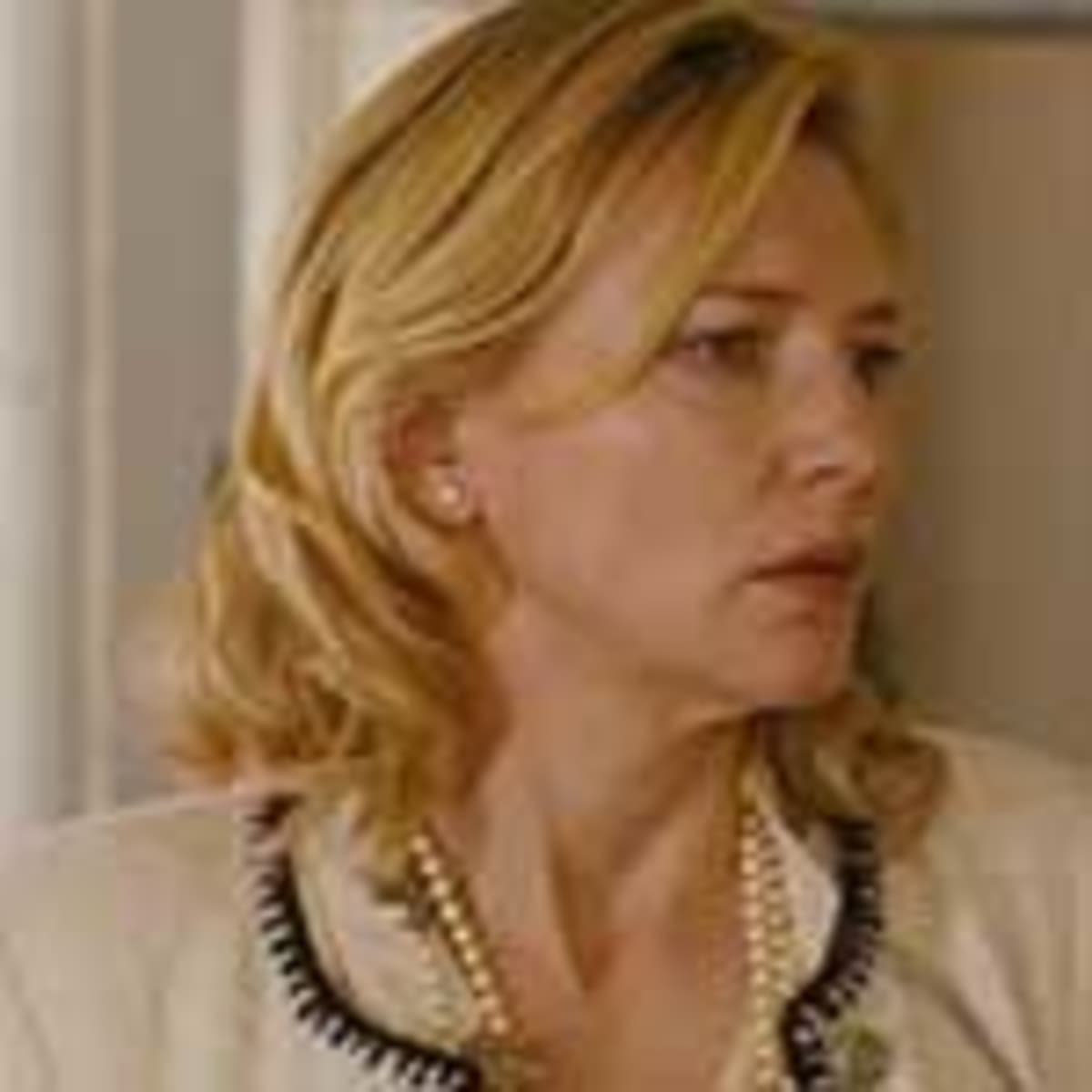 Woody Allen's 'Blue Jasmine:' portrait of a lady who loses it all