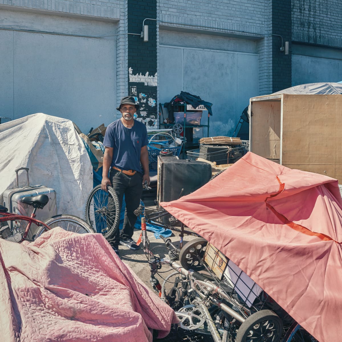 Tony's bicycle shop outlet