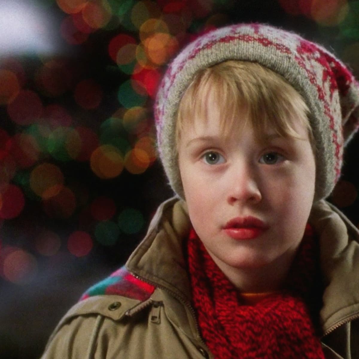 Home top alone 1