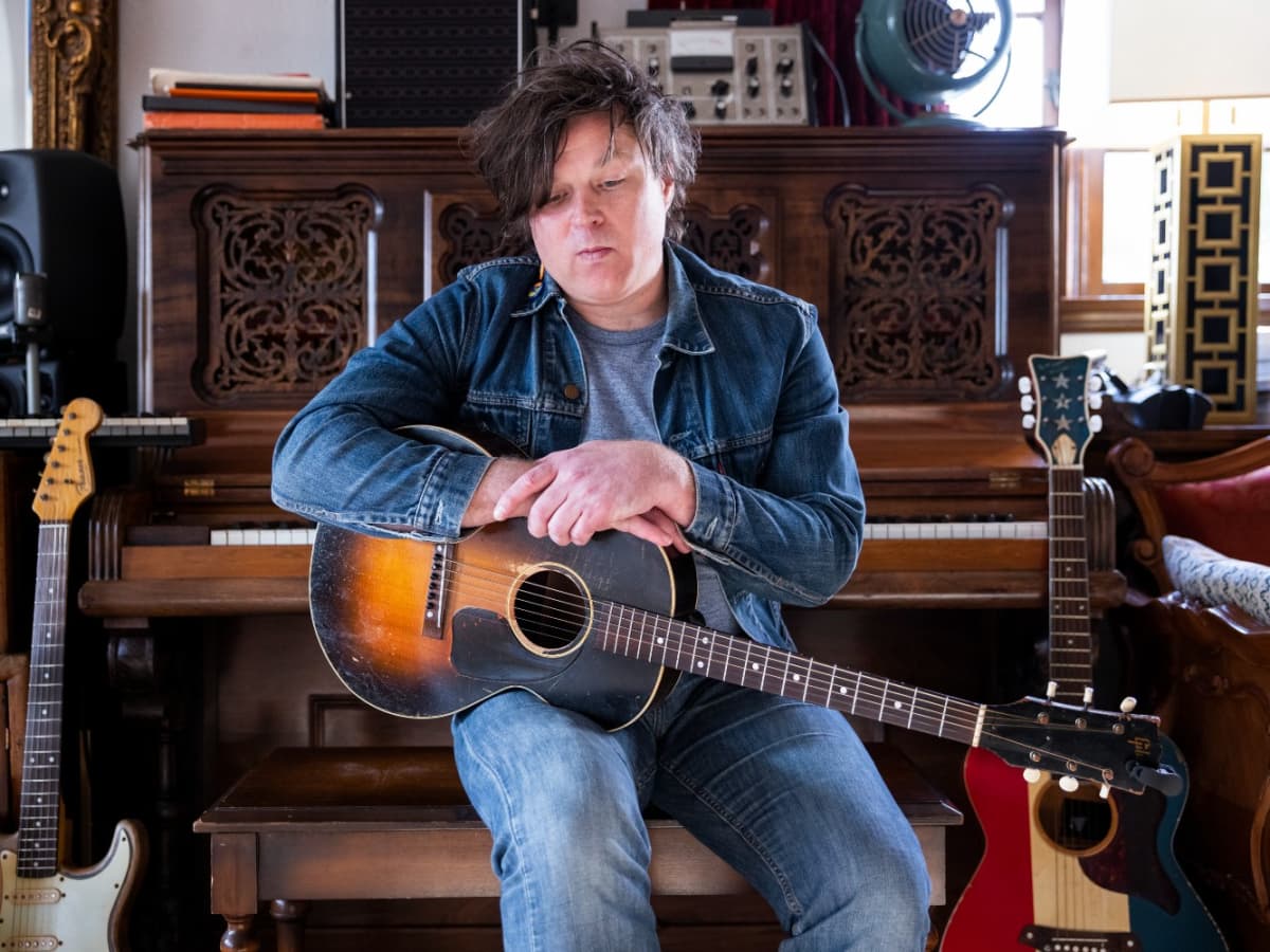 Ryan Adams, Shunned by Music Biz, Pleads for Labels to Rescue Career