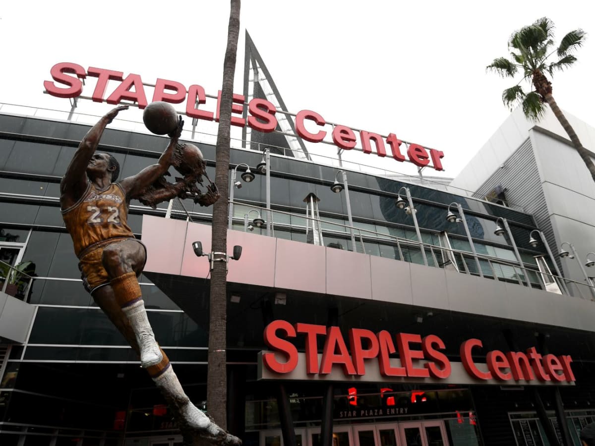 LA Lakers Got A PPP Small Business Loan, But The Team Is Returning