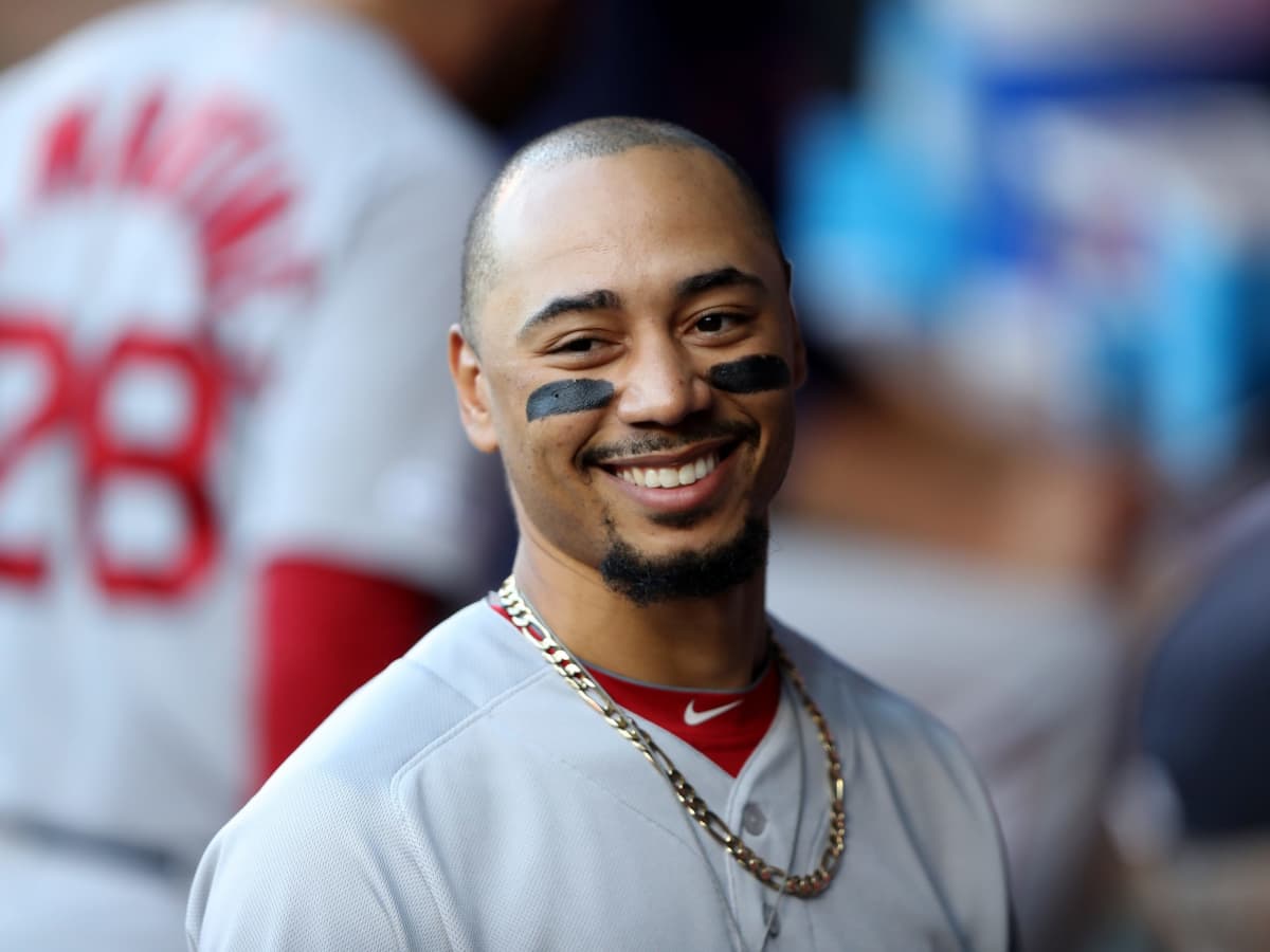 Mookie Betts traded to Dodgers in three-team deal