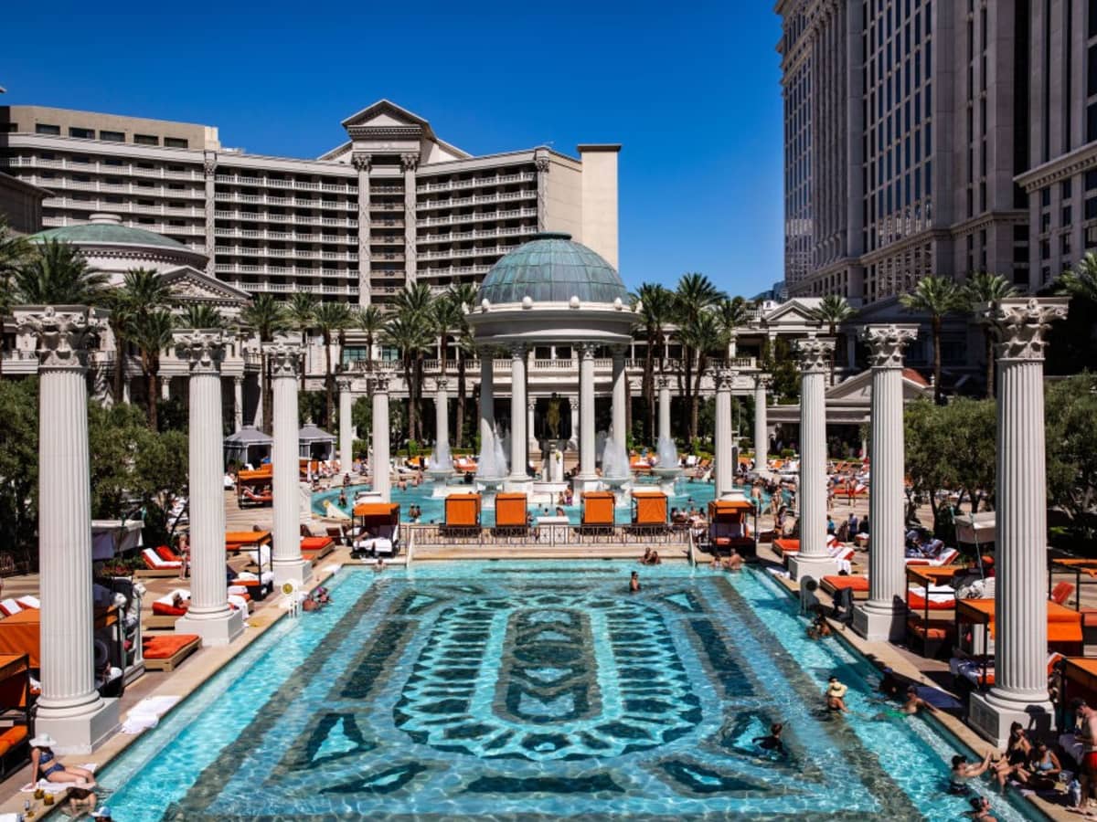 Vegas Hotels Are Now Charging Guests Up to $200 for Poolside Chairs - LAmag  - Culture, Food, Fashion, News & Los Angeles