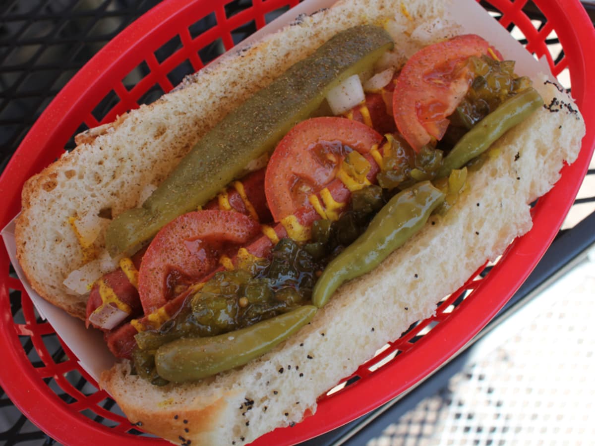 Get your hot dogs (and much more) here. A guide to eating at Dodger Stadium  - Los Angeles Times