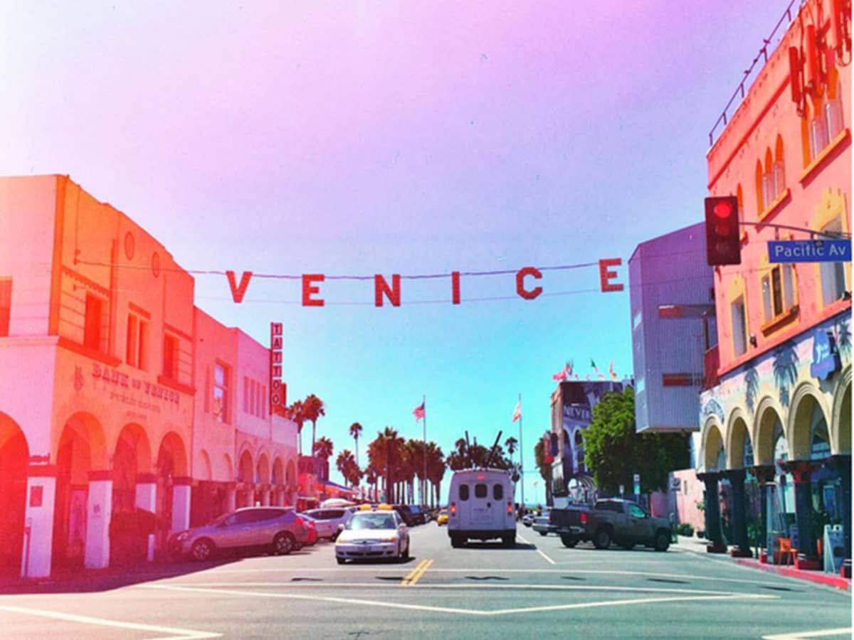 Venice Sign celebrates the LA Rams' Super Bowl win with a Venice