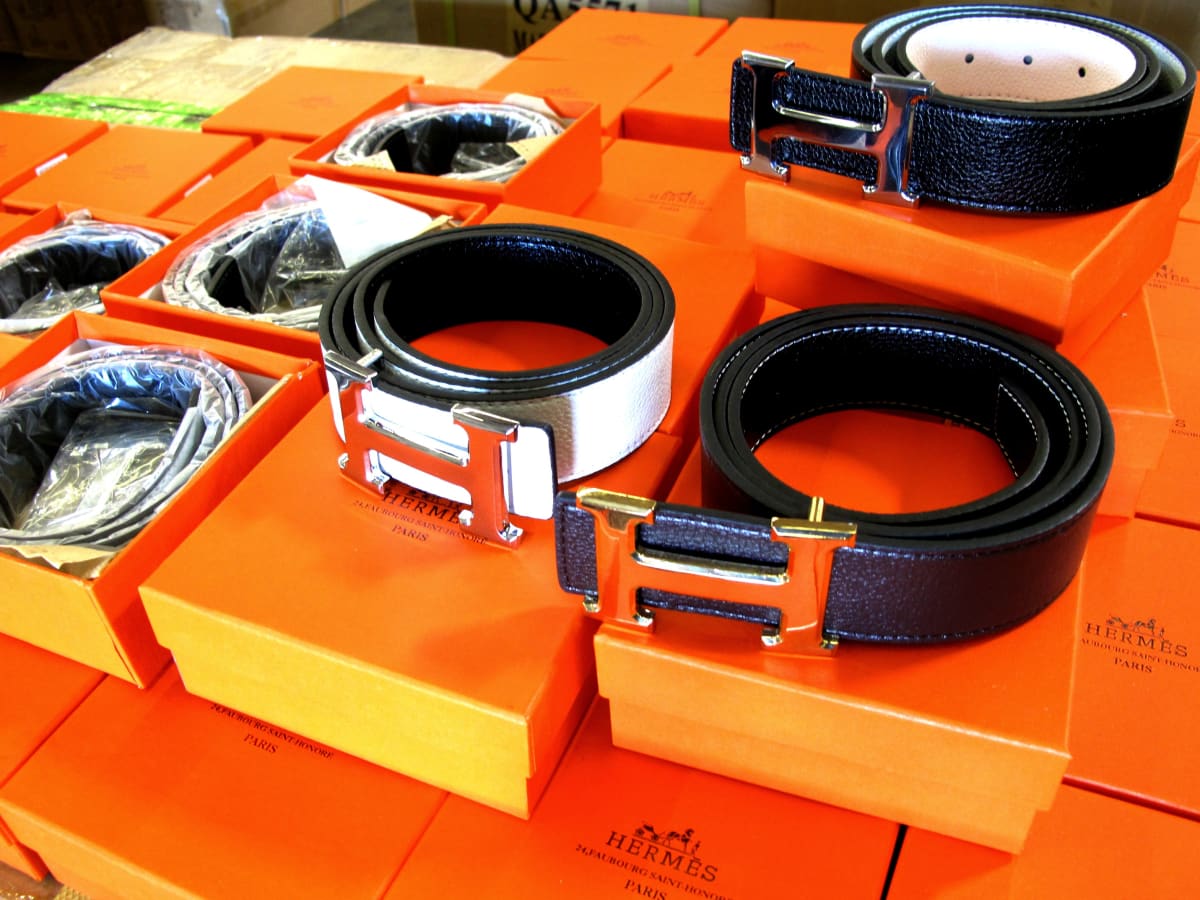 Knock off top hermes belt