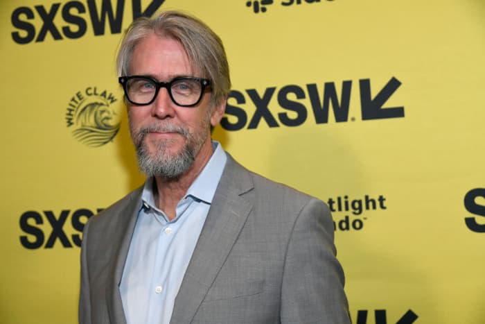 Succession Star Alan Ruck Crashes Into Hollywood Pizza Shop LAmag   Gettyimages 1472897991 