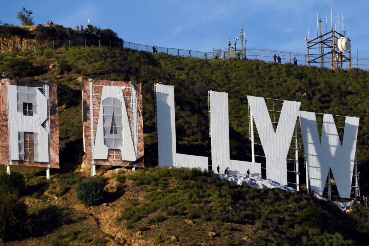 Rams House' sign to temporarily replace Hollywood sign