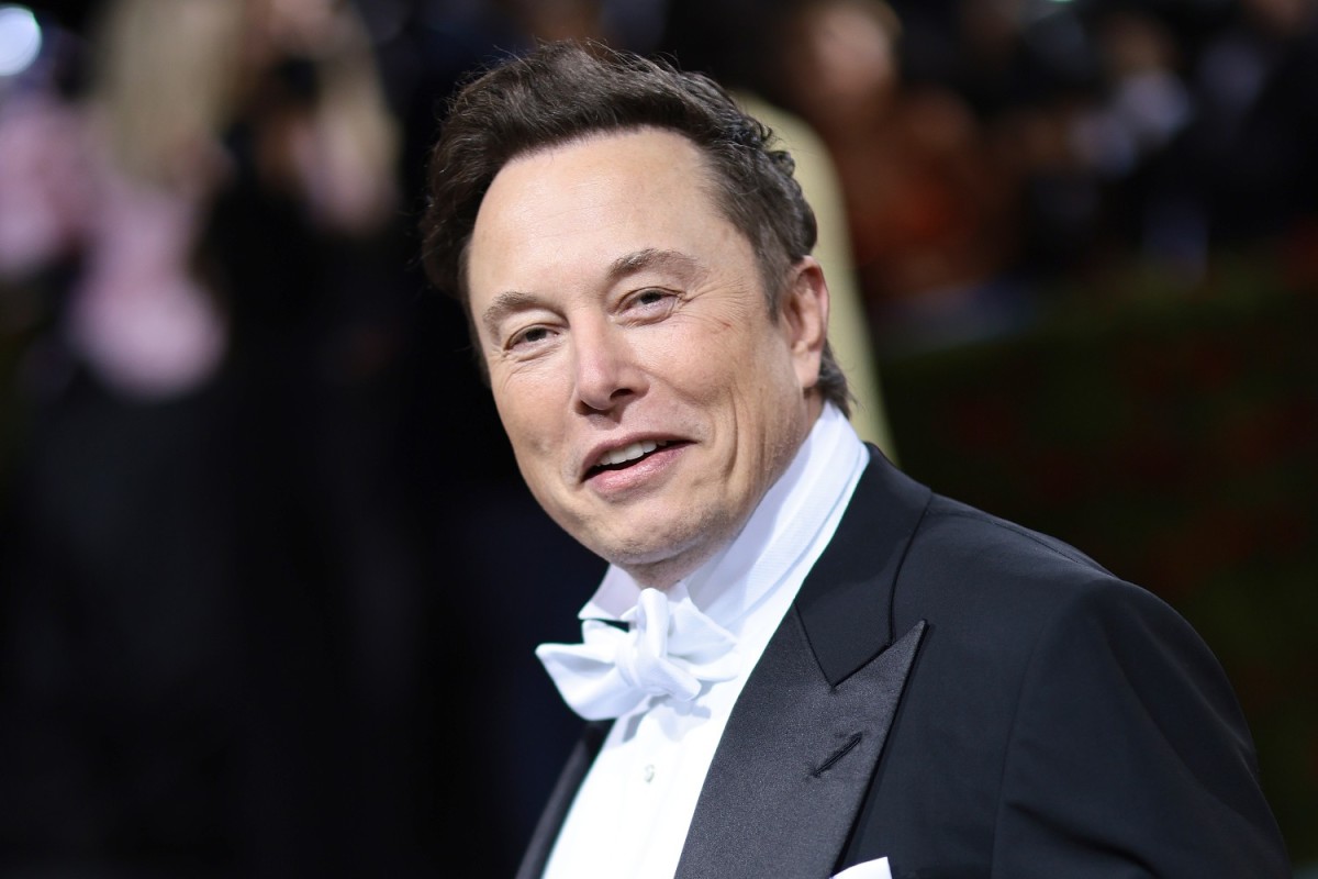 Elon Musk Says L.A. Progressive School Turned His Daughter Into a ...