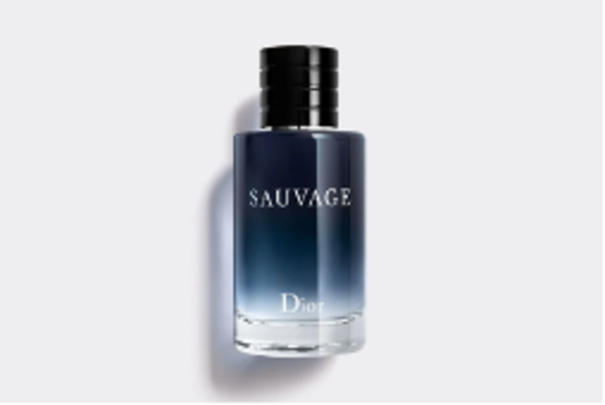 16 Best Colognes to Attract Females - Sports Illustrated