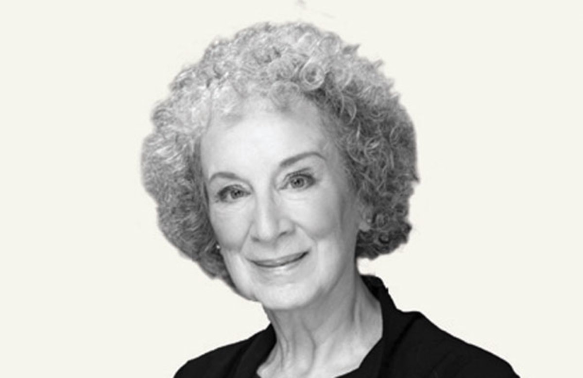 Word Merchant Margaret Atwood Looks Into The Dystopian Future - Lamag