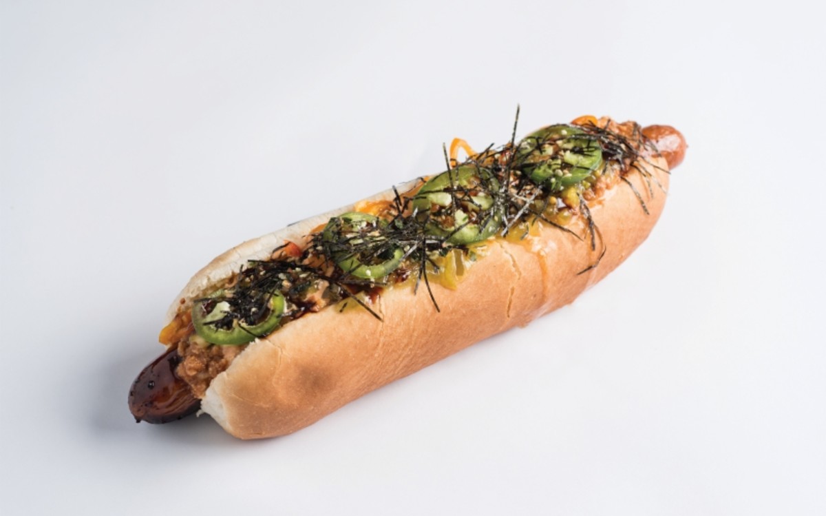 Dirt Dog: The Official Hot Dog of Los Angeles