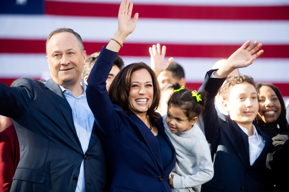 Kamala and her husband of 10 years, Douglas Emhoff have two kids | Kamala Harris is the Inevitable Democratic Candidate | Mania Politics