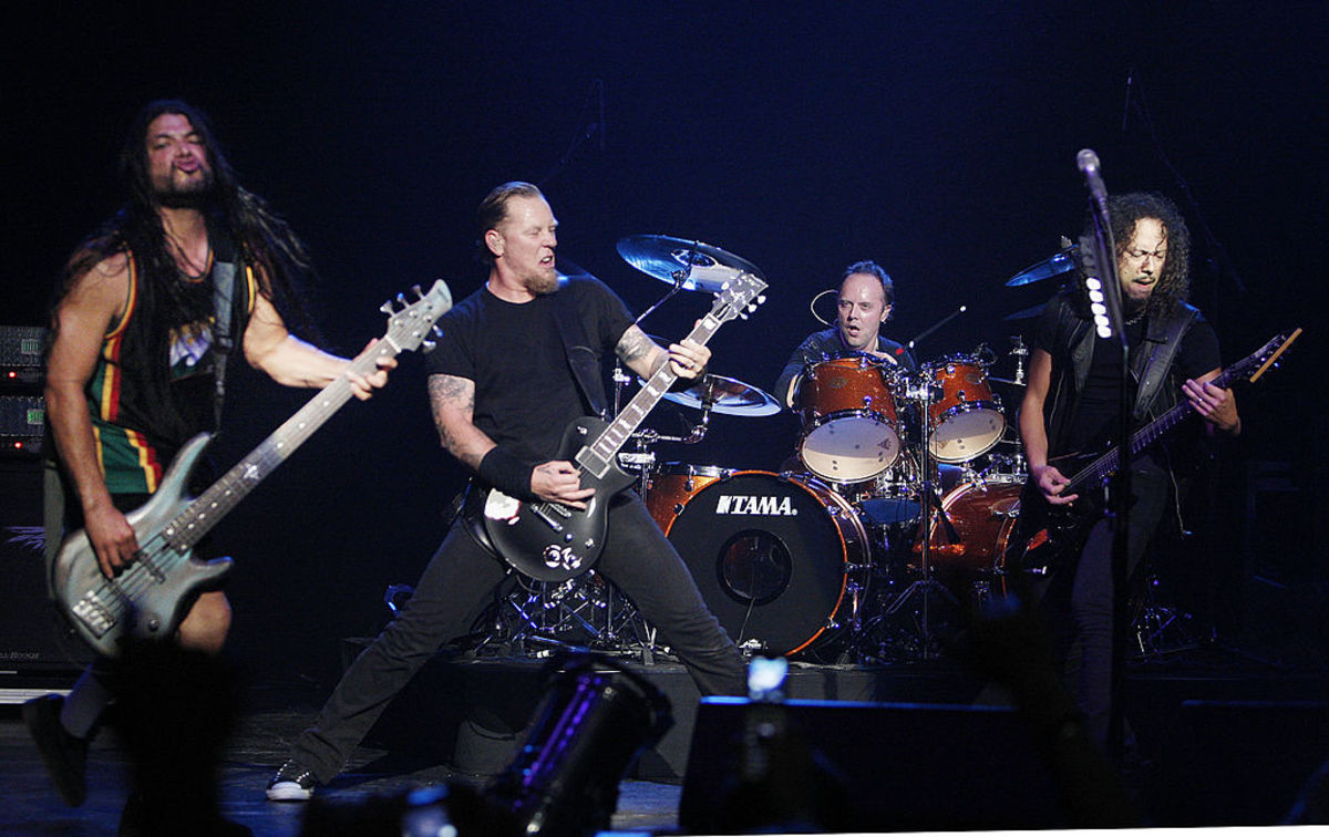 Anyone going? : r/Metallica