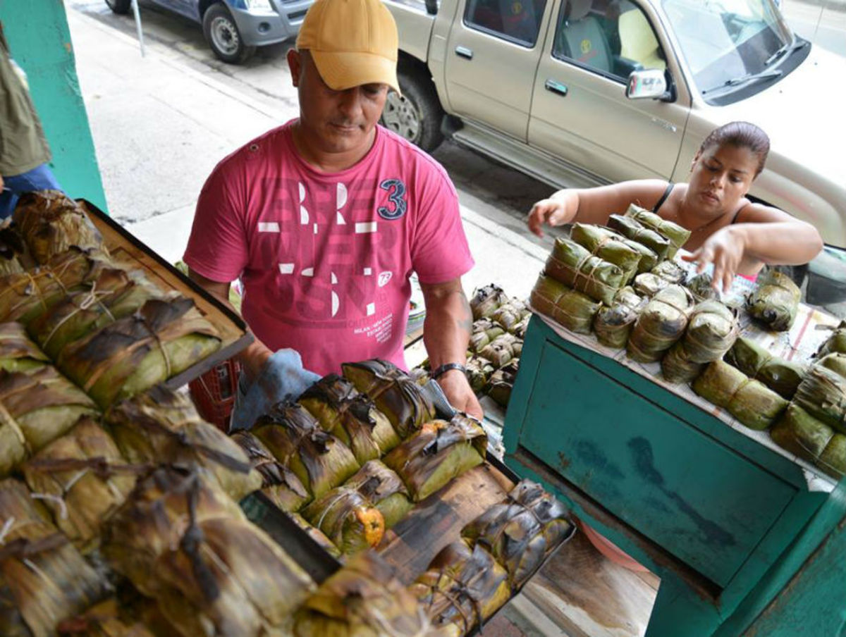 Essential T Ecuadorian Tamales At Rinconcito Ecuatoriano Lamag