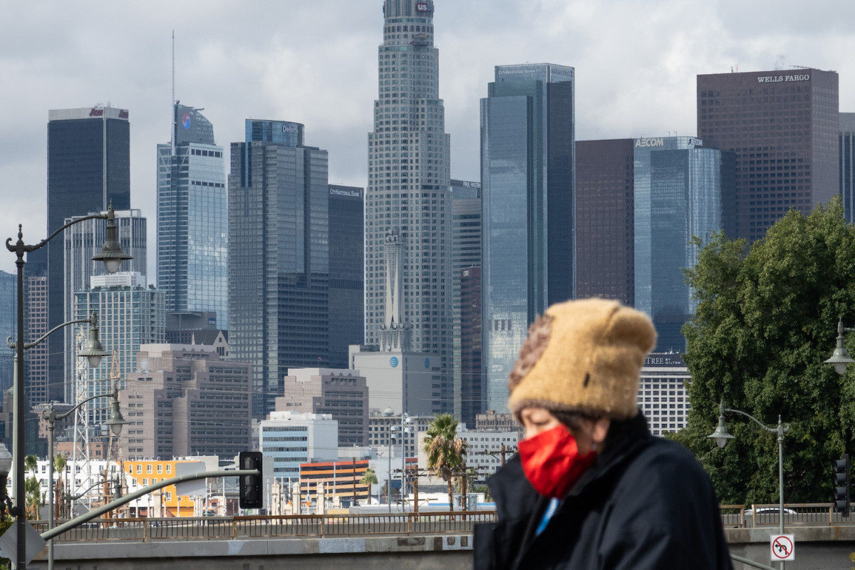 Why Angelenos Melt Down in Cold Weather - LAmag - Culture, Food, Fashion,  News & Los Angeles