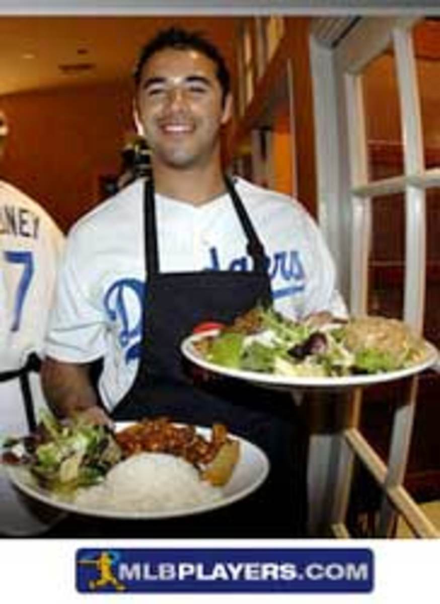 The Dish: Eat Carne Asada with the Dodgers' Andre Ethier - LAmag - Culture,  Food, Fashion, News & Los Angeles