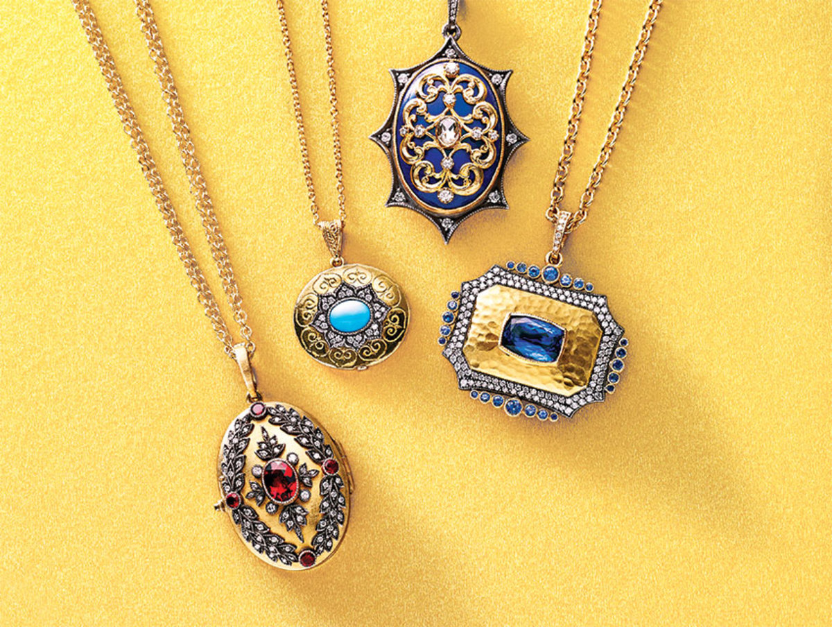 We’re In Love With Lockets - Lamag