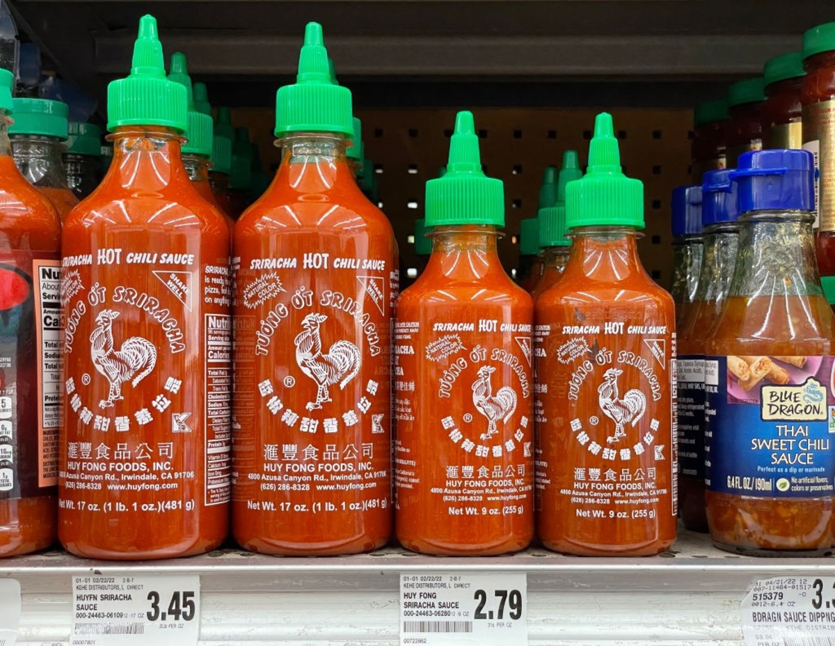 Чем заменить соус шрирача в домашних условиях This L.A. Restaurant Will Trade Its Food for Your Surplus Sriracha - LAmag