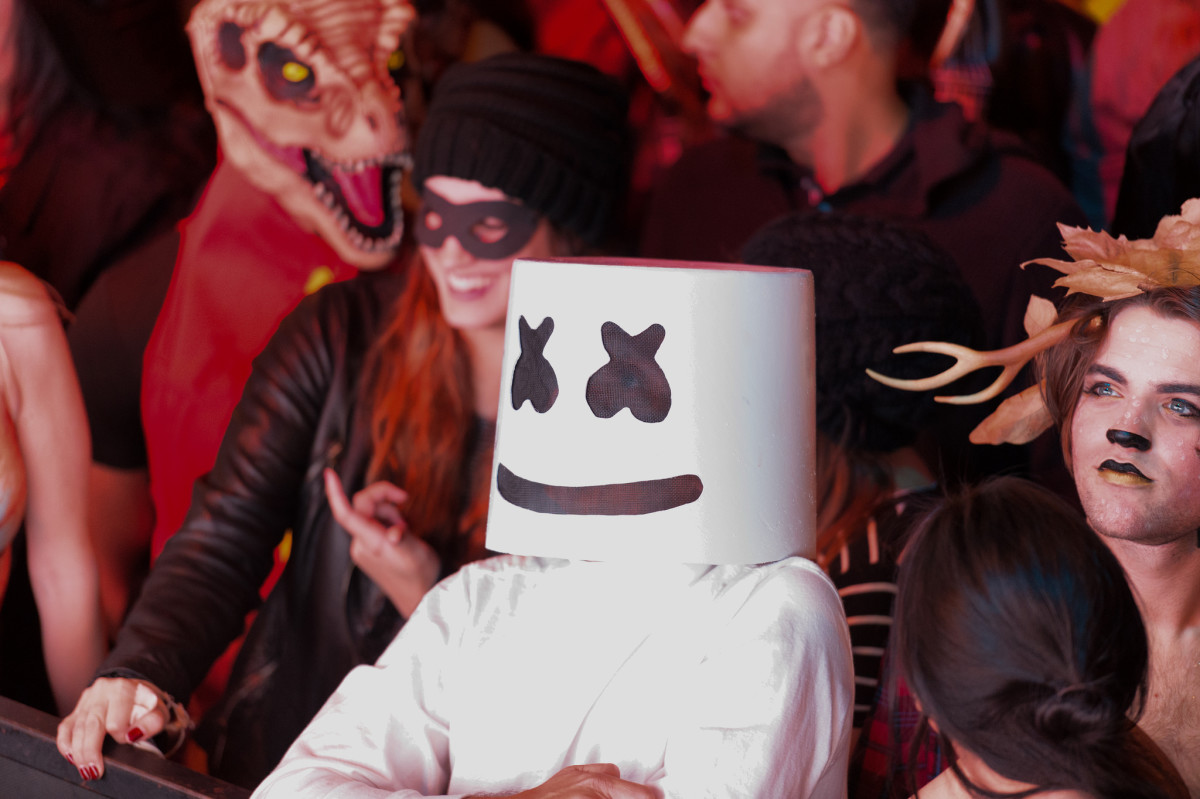 Everything You Need to Know About the West Hollywood Halloween Carnaval ...