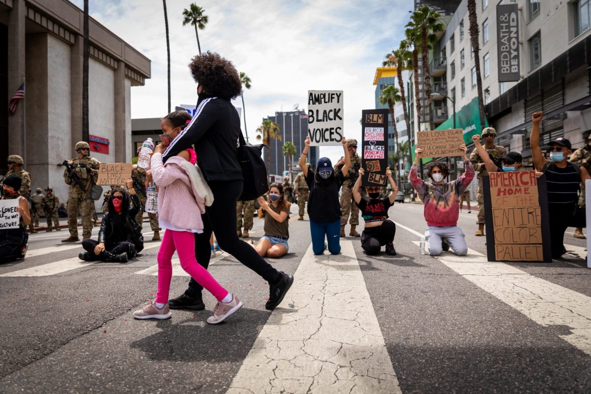 Black Photographers Turn Their Lenses On The George Floyd Protests - LAmag