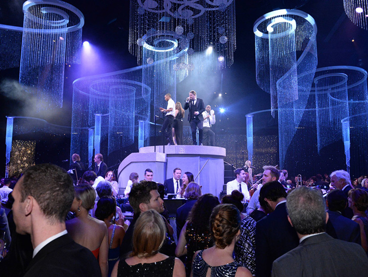 Work Hard, Play Harder: The Emmys Governors Ball Is So Nice They Have ...