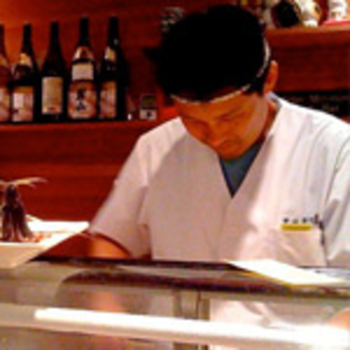 What are some etiquette rules for sushi chefs?