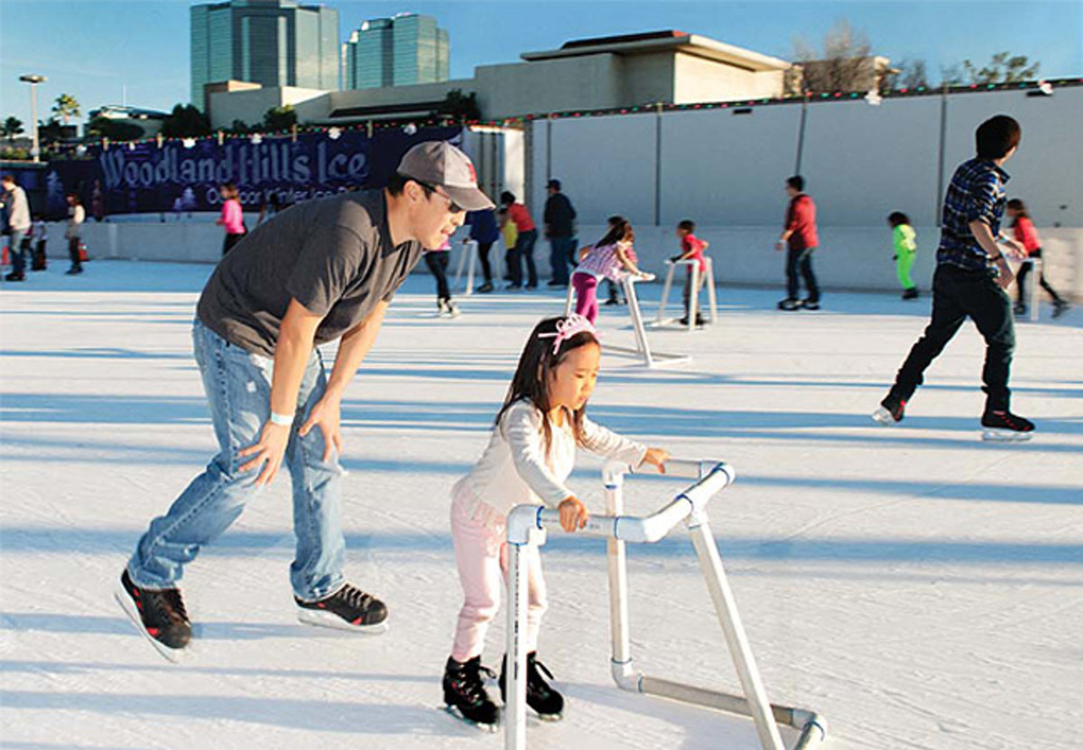 topanga plaza ice skating rink