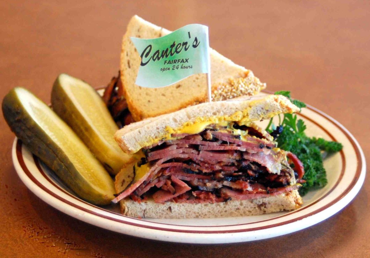 https://lamag.com/.image/t_share/MTk3NTU2MzMwNjYwNDM5NzQ2/canters-deli-pasadena-pastrami-sandwich.jpg