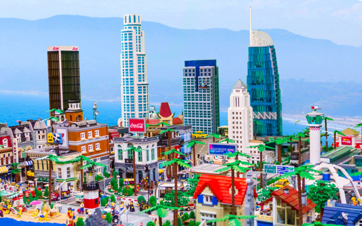 opskrift Avl bjærgning This Massive Lego Version of Los Angeles Is Insanity - LAmag - Culture,  Food, Fashion, News & Los Angeles