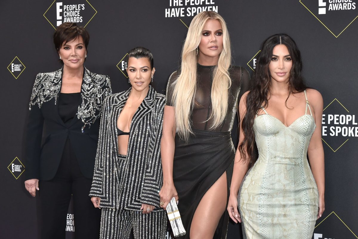 Kardashians SHUTTING DOWN All Dash Stores For This Reason 