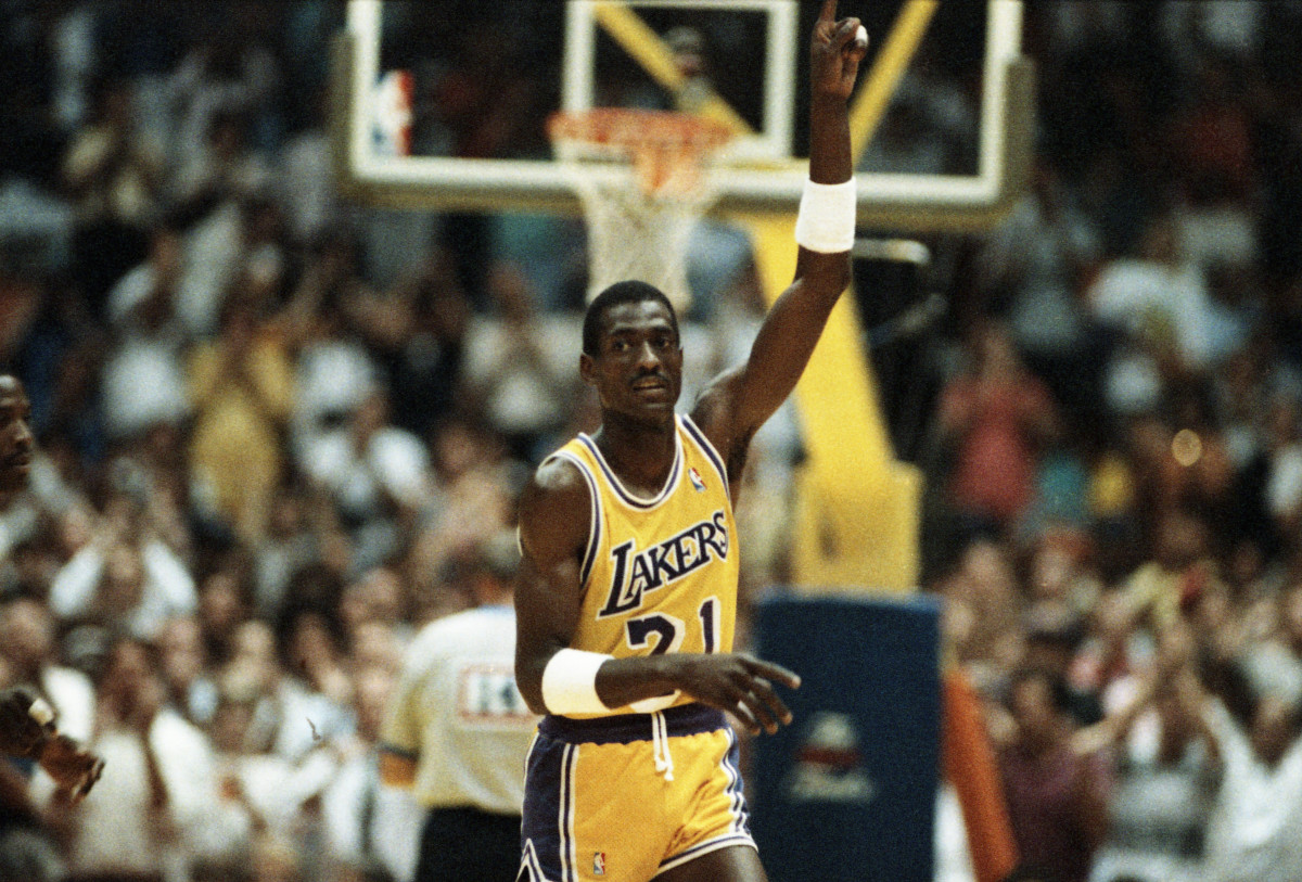 Lakers Showtime Legend Michael Cooper to Be Inducted Into Hall of Fame -  LAmag