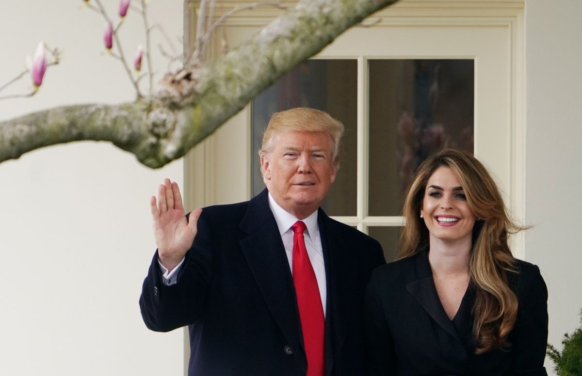 Hope Hicks Gets Emotional In Trump Hush Money Trial Lamag