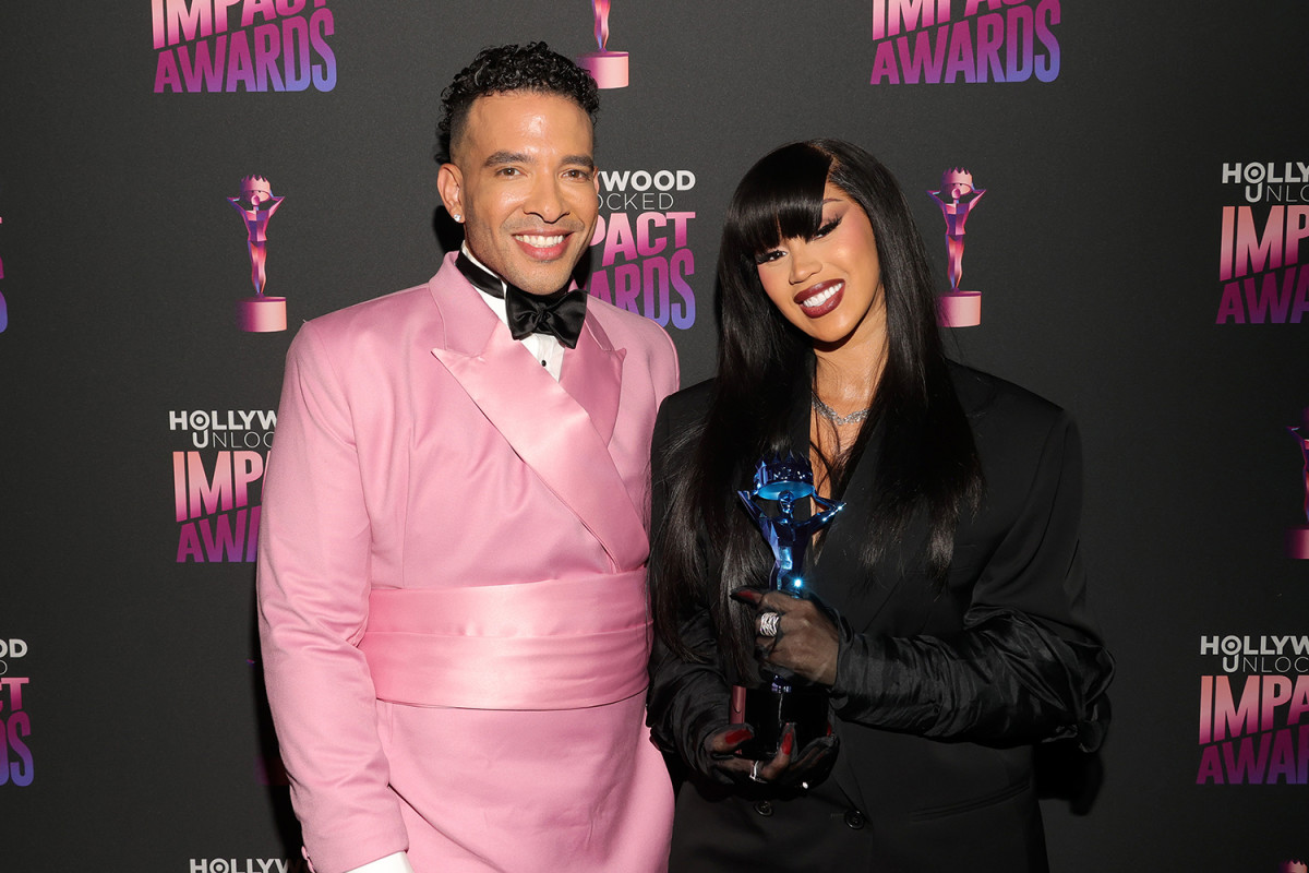 Cardi B, Jonathan Majors Get Emotional at Hollywood Unlocked Awards - LAmag