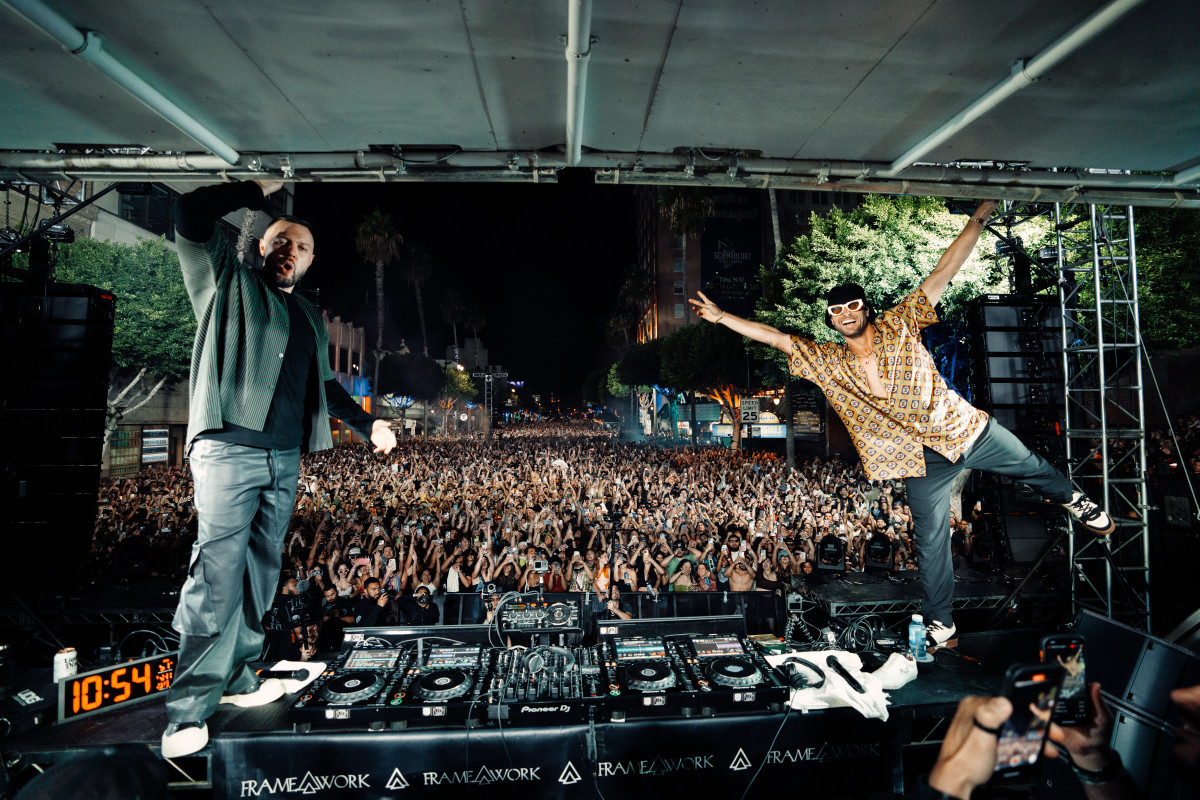 A dupla de DJs Chris Lake (esquerda) e Fisher (direita) deram uma festa de rua “inesquecível”. 