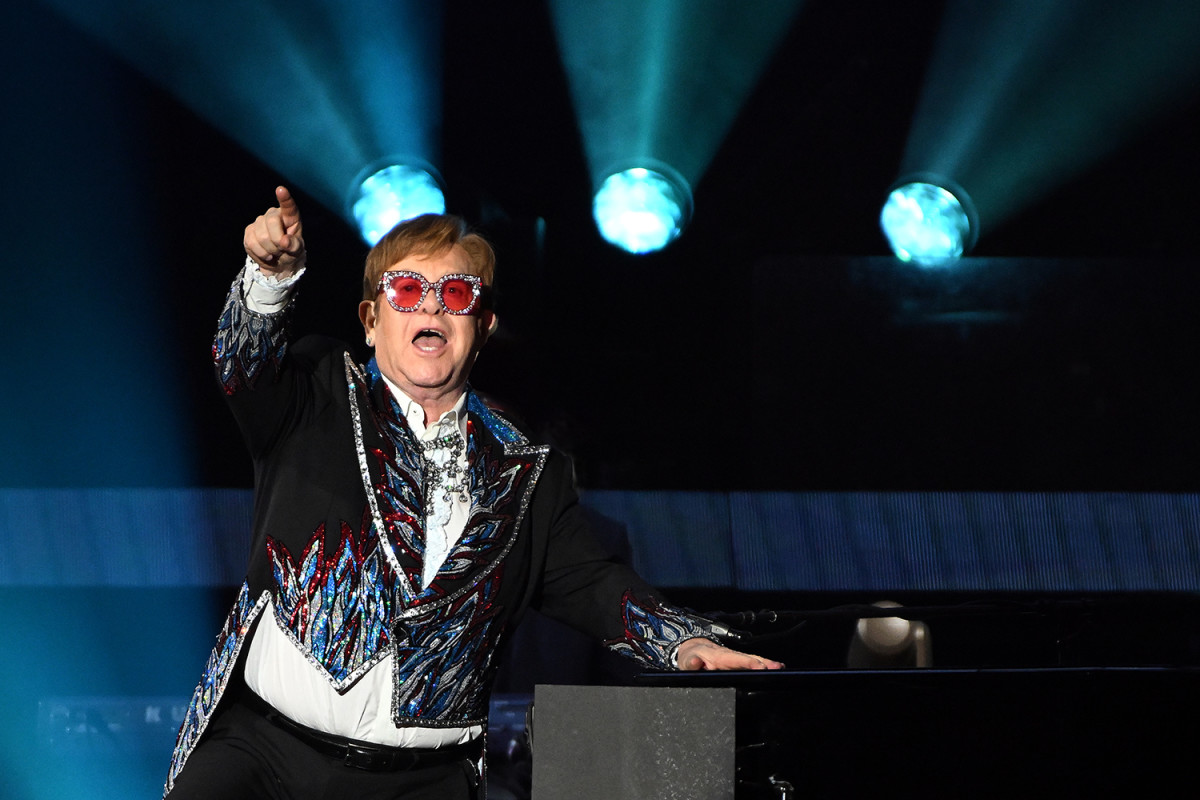 Elton John Reaches Egot Status With Emmys Win Lamag