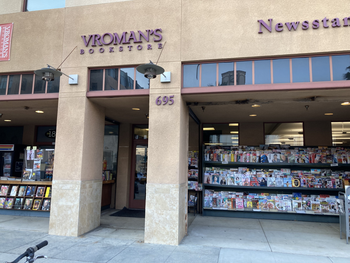 SoCal's Oldest Bookstore Vroman's and Book Soup Are For Sale LAmag