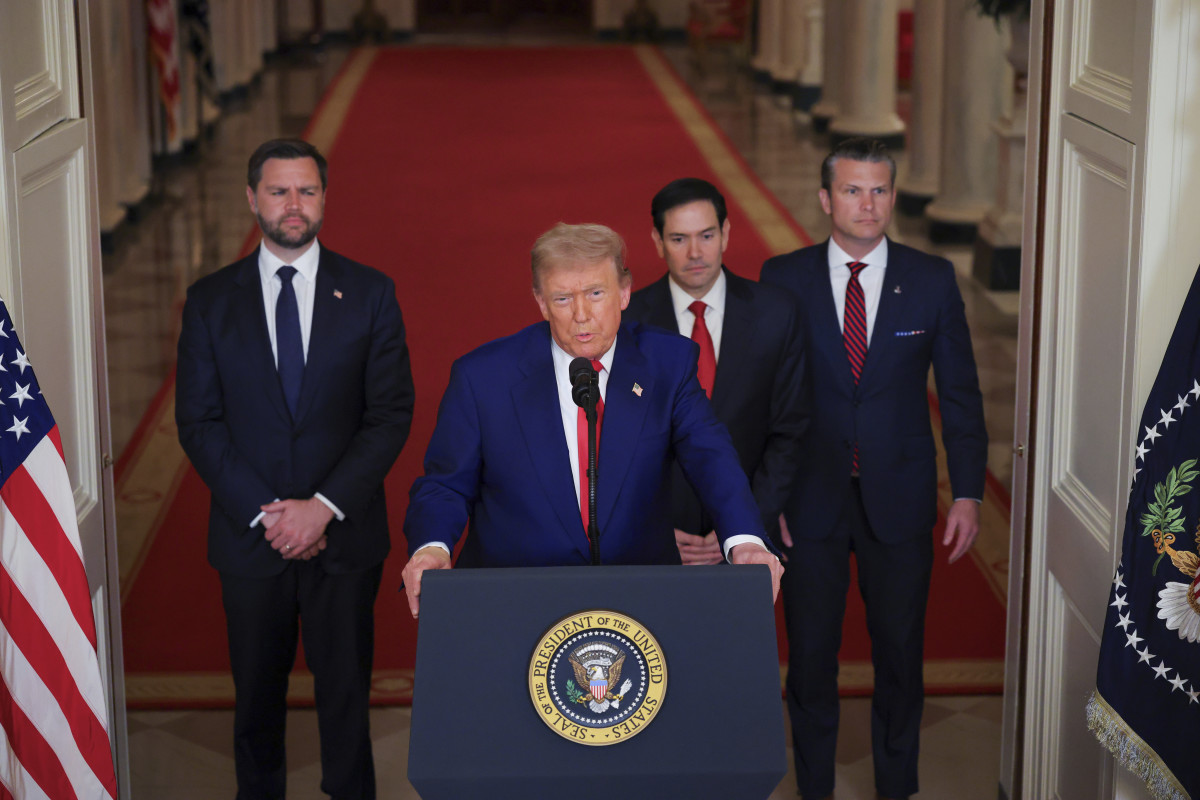 Trump: U.S. Obliterates 3 Iranian Nuclear Sites in Joint Strike with